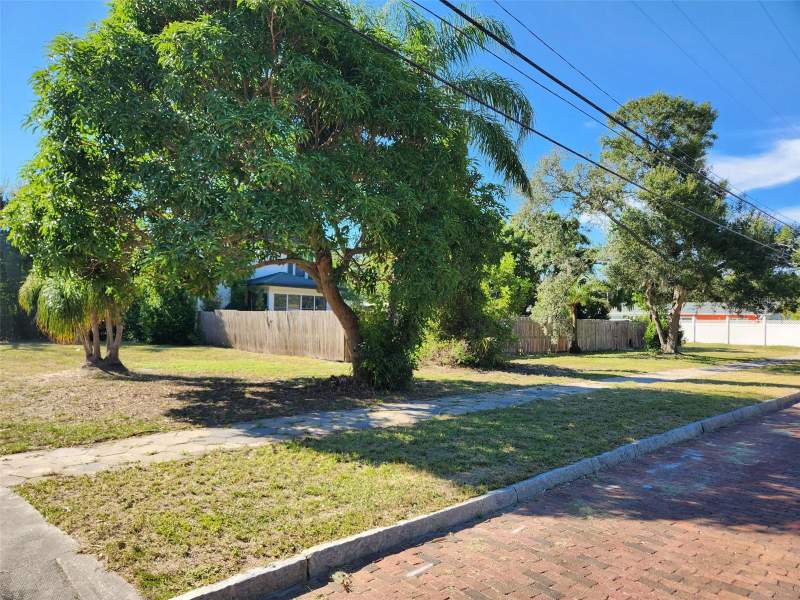 3 bedroom Single Family Residence at 4815 3rd Avenue, Oak Ridge, St Petersburg — photo 5