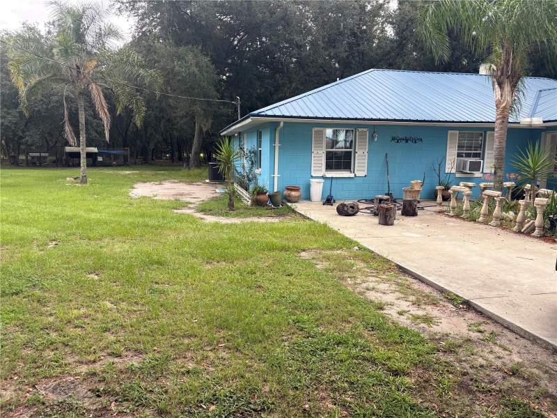 2 bedroom Single Family Residence at 2425 Gerber Dairy Road, Winter Haven, Winter Haven — photo 3