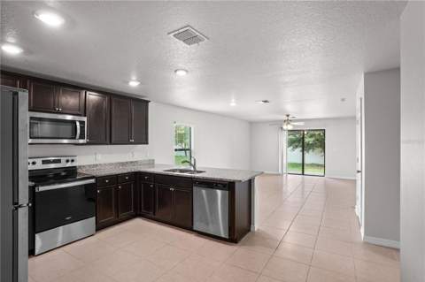 204 Hyacinth Court, Poinciana FL - photo 8 of 37