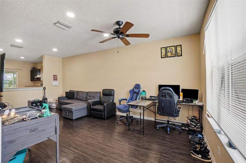 2 bedroom Townhouse at 6236 Osprey Lake Circle, Osprey Run Twnhms Ph 2, Riverview — photo 5