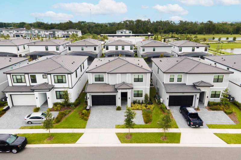 8 bedroom Single Family Residence at 5948 High Seas Drive, Paradiso Grande Ph 2, Orlando — photo 2