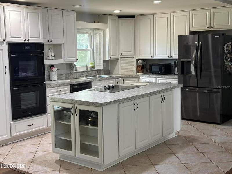 4 bedroom Single Family Residence at 31109 Deal Drive, Mount Plymouth, Mount Plymouth — photo 4
