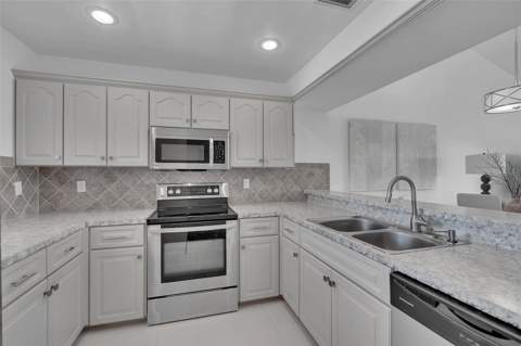 1142 Bird Bay Way #301, Venice FL - photo 8 of 42