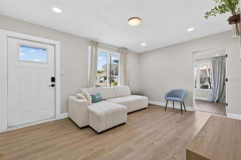 510 79th Avenue, St Pete Beach FL - photo 11 of 37
