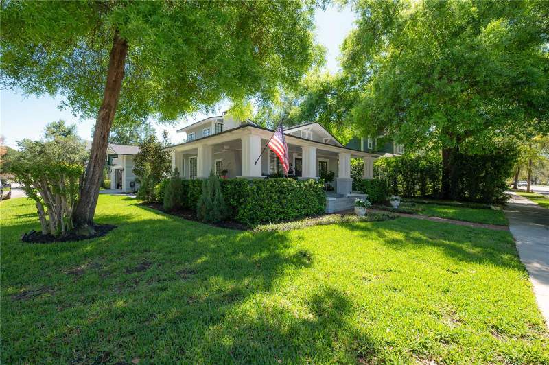 4 bedroom Single Family Residence at 6009 N Suwanee Avenue, Seminole Heights North, Tampa — photo 3