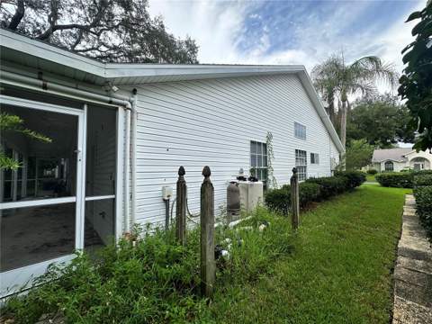 4242 Leafway Circle, Leesburg FL - photo 6 of 6
