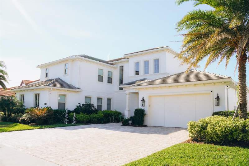 6 bedroom Single Family Residence at 15505 Shorebird Lane, Lakeshore Preserve Ph 4, Winter Garden — photo 2