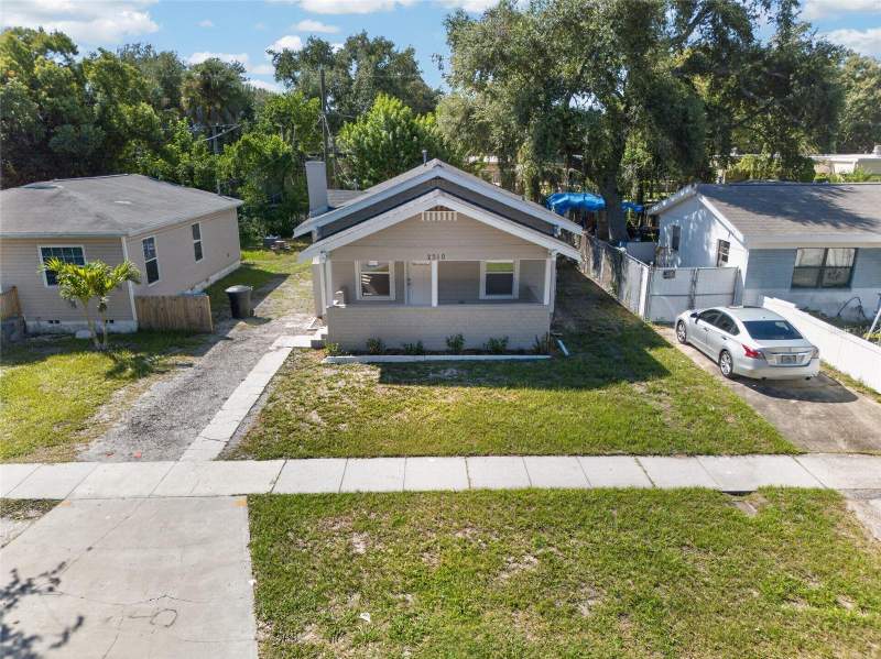 3 bedroom Single Family Residence at 2310 17th Avenue, Green Acres, St Petersburg — photo 2