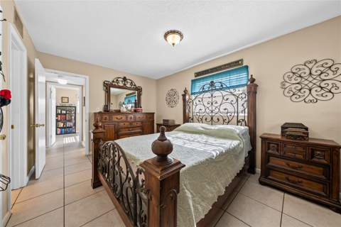 2208 Gardenia Way, Lehigh Acres FL - photo 6 of 6