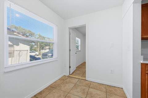 1240 Highland Street, Sarasota FL - photo 14 of 36