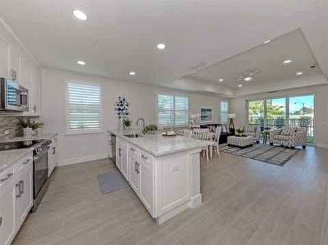 787 Tamiami Trail South #303, Venice FL - photo 16 of 30