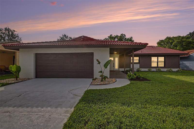 3 bedroom Single Family Residence at 10604 Whitman Circle, Windmill Pointe, Orlando — photo 2