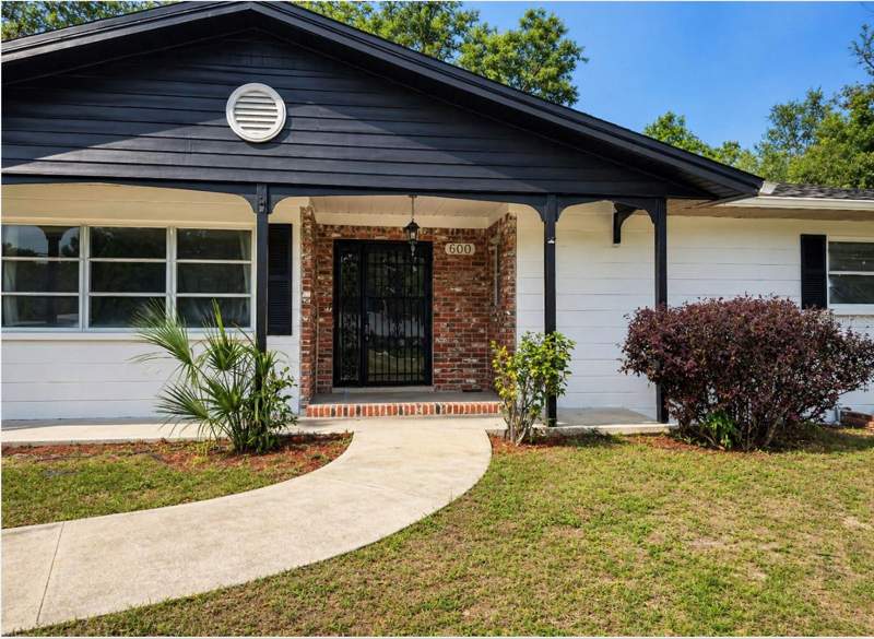 3 bedroom Single Family Residence at 600 NE 53rd Court, Fort King Acres, Ocala — photo 2