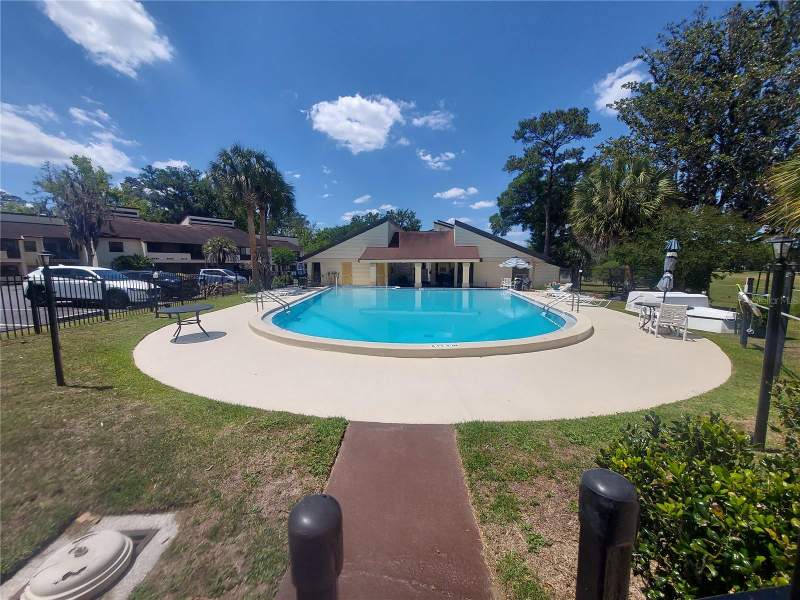 2 bedroom Condominium at 3535 E Fort King Street #160, Marion Spgs Condo, Ocala — photo 2