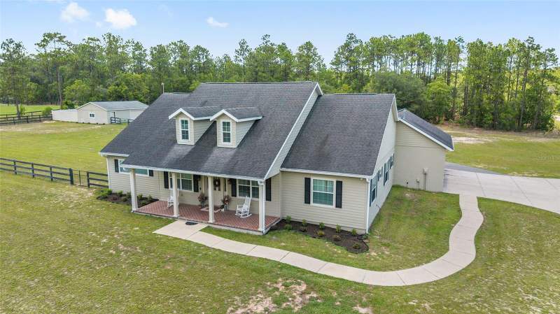 3 bedroom Single Family Residence at 6590 SW 135th Court Road, Rolling Hills Un 04, Ocala — photo 3