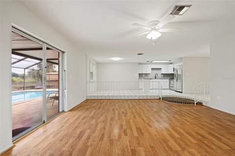 517 Peach Street, Venice FL - photo 9 of 40
