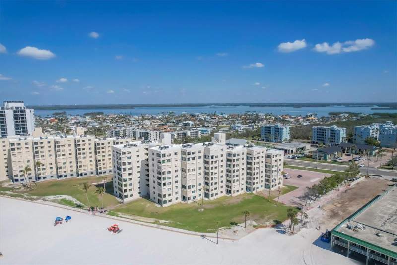 2 bedroom Condominium at 6670 Estero Boulevard #A104, Sandarac Condo, Fort Myers Beach — photo 5