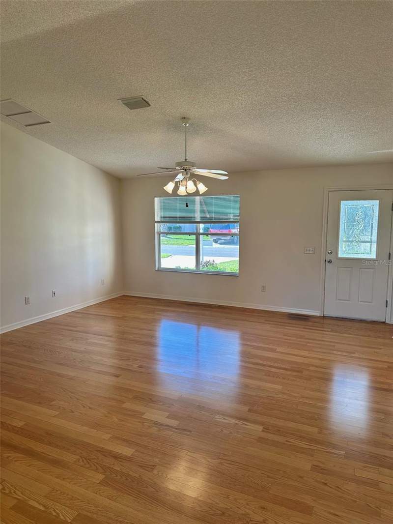 2 bedroom Single Family Residence at 9230 SE 179th Wesley Street, The Villages/Marion, The Villages — photo 2