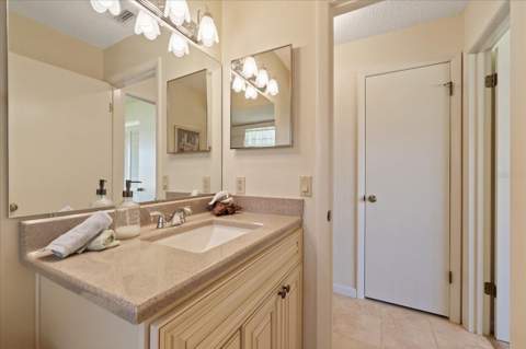 7329 Fairwood Avenue, New Port Richey FL - photo 13 of 47