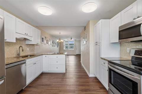 4715 Bay Street #223, St Petersburg FL - photo 12 of 37