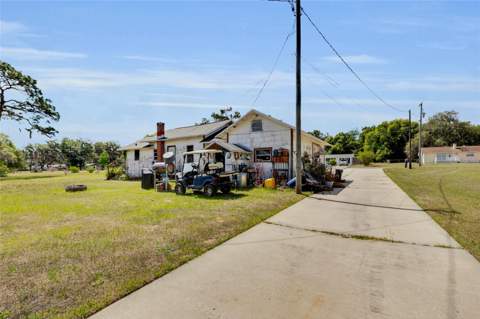 5223 Eagles Nest Road, Fruitland Park FL - photo 16 of 41