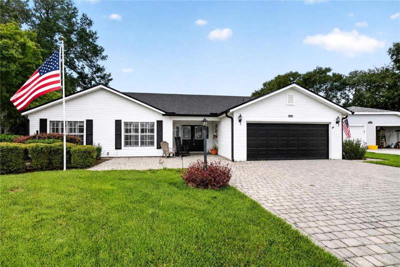 3 bedroom Single Family Residence at 25102 Meriweather Road, Plantation At Leesburg Tara View, Leesburg — photo 3