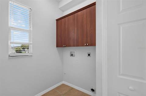 7327 Brightwaters Court, New Port Richey FL - photo 19 of 45