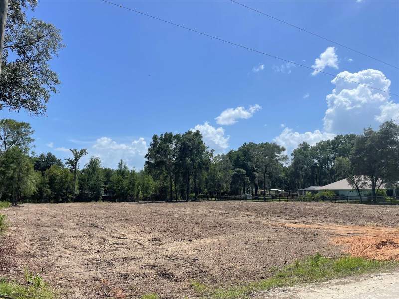 4 bedroom Single Family Residence at 12276 SW 98th Street, Rolling Hills Unit 1, Dunnellon — photo 2