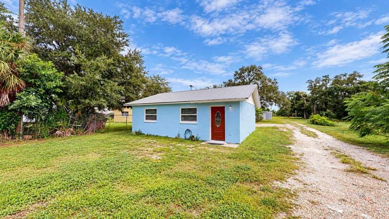 2 bedroom Single Family Residence at 330 12th Street, L R Bairds Add, Palmetto — photo 2