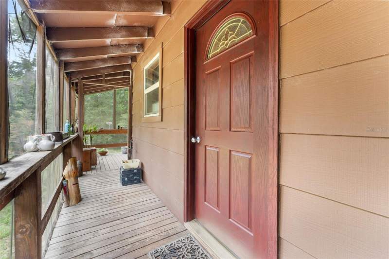3 bedroom Single Family Residence at 568 SW Rattlesnake Glen, Fort White, Fort White — photo 4