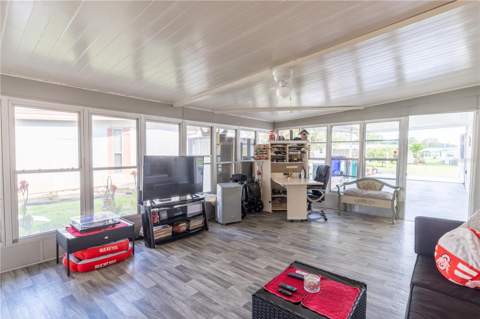 1004 Todd Way, Tavares FL - photo 19 of 49
