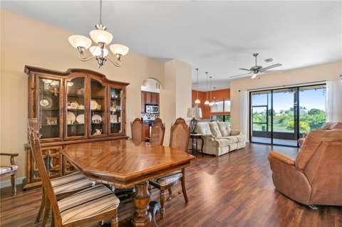 8860 Bridgeport Bay Circle, Mount Dora FL - photo 6 of 50