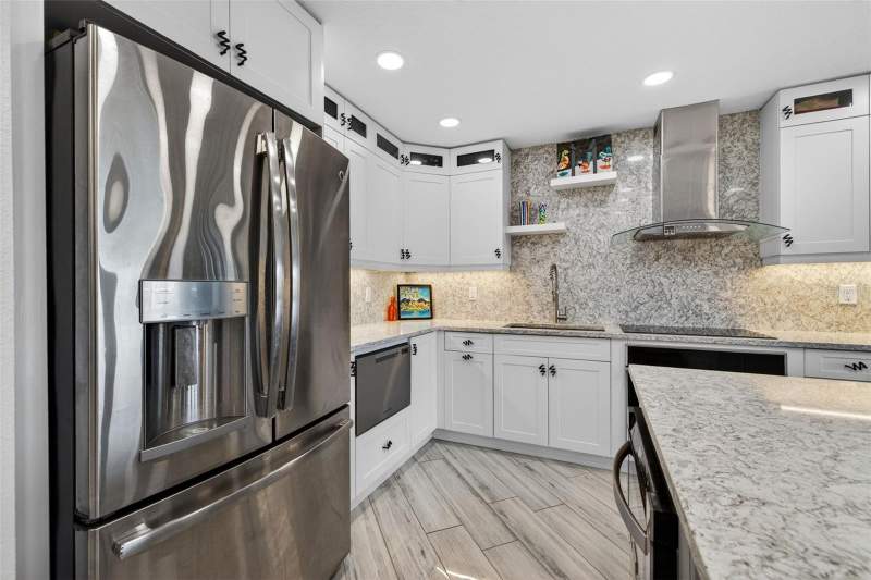 1 bedroom Condominium at 4900 Brittany Drive #409, Bayway Isles Point Brittany Six, St Petersburg — photo 4