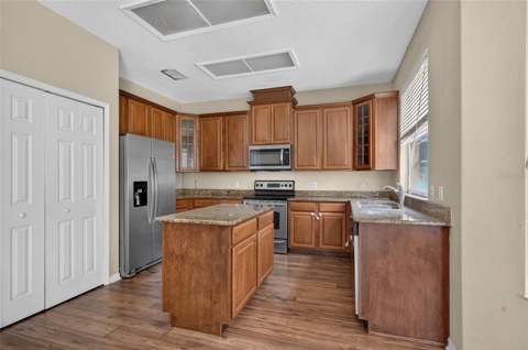 13026 Moss Park Ridge Drive, Orlando FL - photo 17 of 59