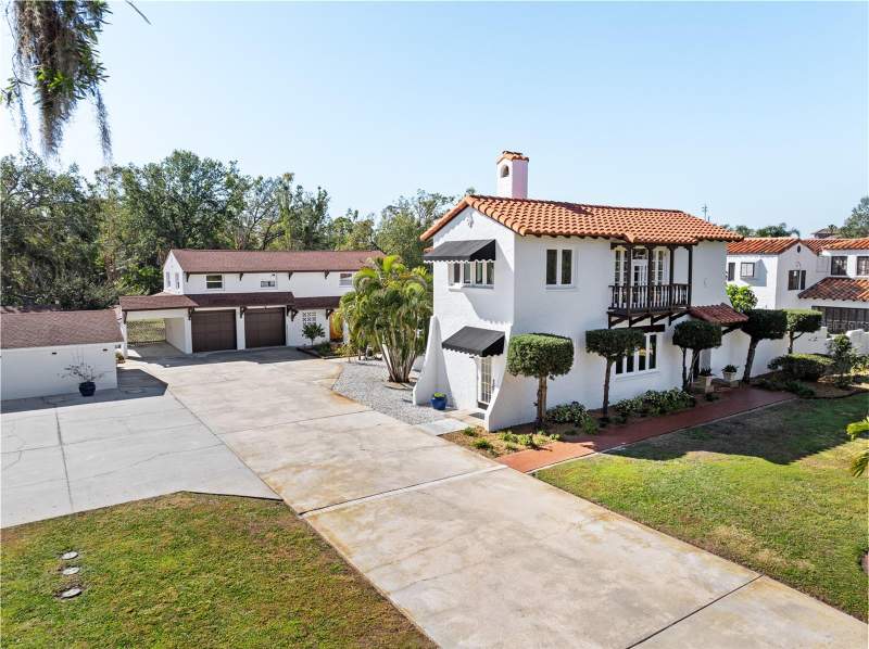 4 bedroom Single Family Residence at 6010 17th Avenue, Pasadena Estates Sec G, Gulfport — photo 3
