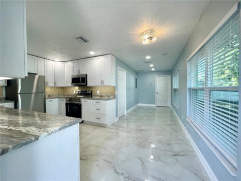 8503 Woodwick Court, Tampa FL - photo 18 of 23