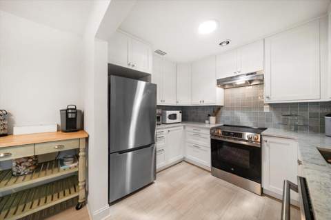 745 Bruce Avenue, Clearwater Beach FL - photo 7 of 52