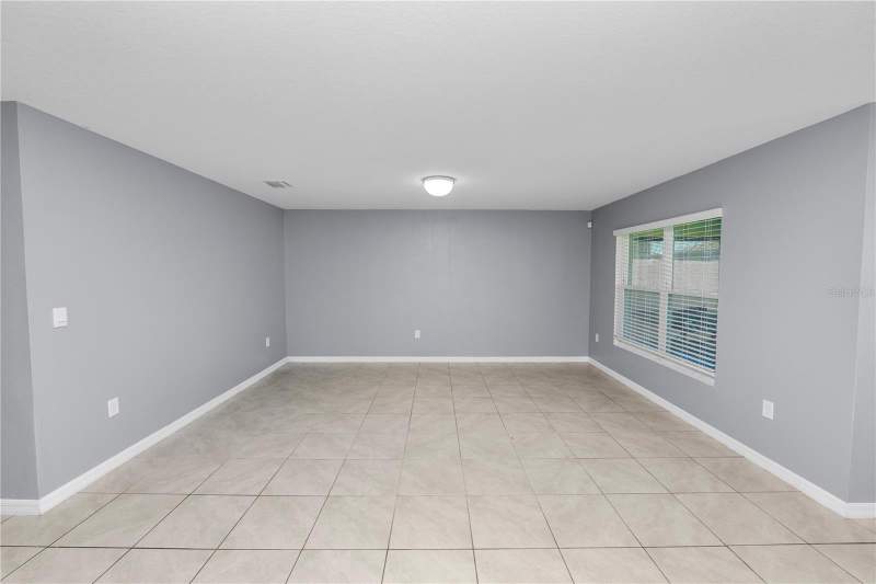 3 bedroom Single Family Residence at 16709 Parker River Street, Creek Preserve Ph 1 6 7 & 8, Wimauma — photo 3