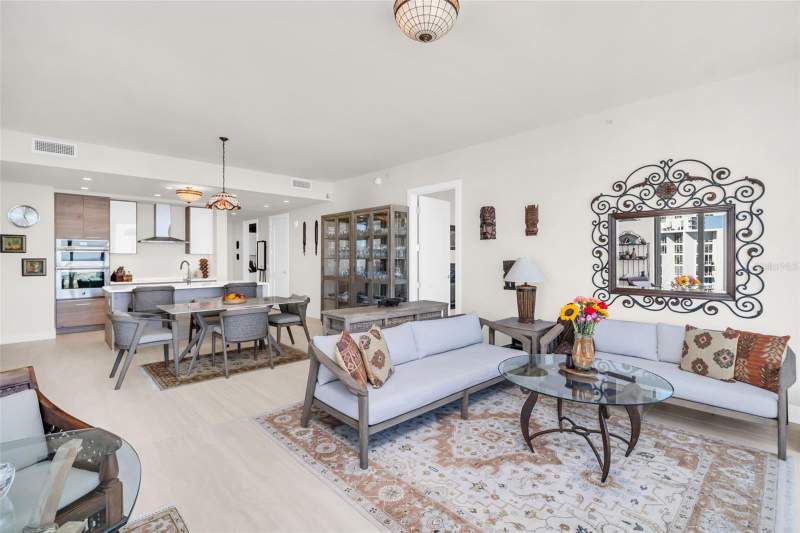 2 bedroom Condominium at 301 1st Street #3305, Saltaire Condo, St Petersburg — photo 3