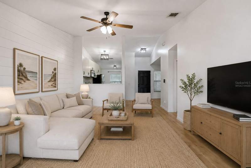 3 bedroom Single Family Residence at 1107 Covington Street, Alafaya Woods Ph 04, Oviedo — photo 3