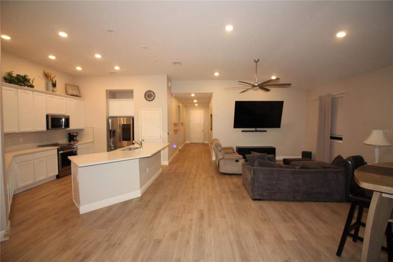 4 bedroom Single Family Residence at 9449 Sanders Park Place, Williams Pointe, Seffner — photo 5