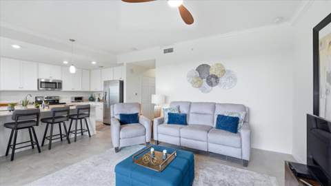 17810 Gawthrop Drive #203, Lakewood Ranch FL - photo 8 of 65