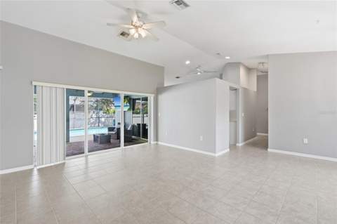 413 NW 17th Place, Cape Coral FL - photo 12 of 34