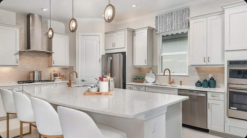 3 bedroom Single Family Residence at 3246 Alba Circle, Azario Esplanade, Bradenton — photo 2