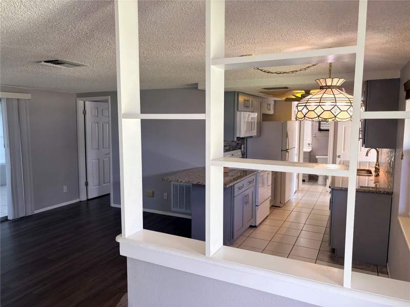 2 bedroom Single Family Residence at 3544 Wilson Drive, Tahitian Dev, Holiday — photo 4