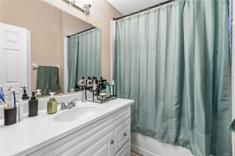 2412 Sonja Court, Kissimmee FL - photo 18 of 32