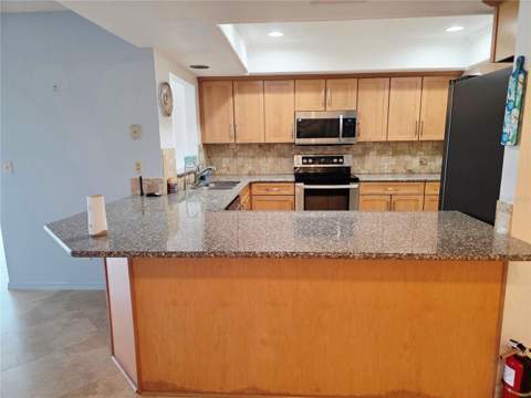 1924 New Bedford Drive, Sun City Center FL - photo 8 of 37
