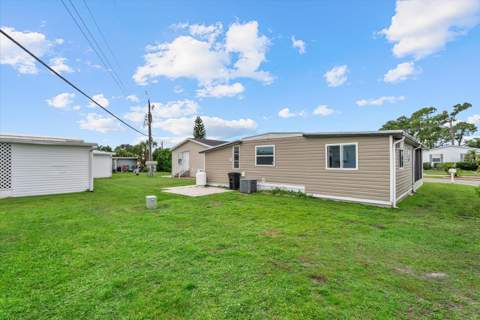 225 Blackburn Boulevard, North Port FL - photo 16 of 35