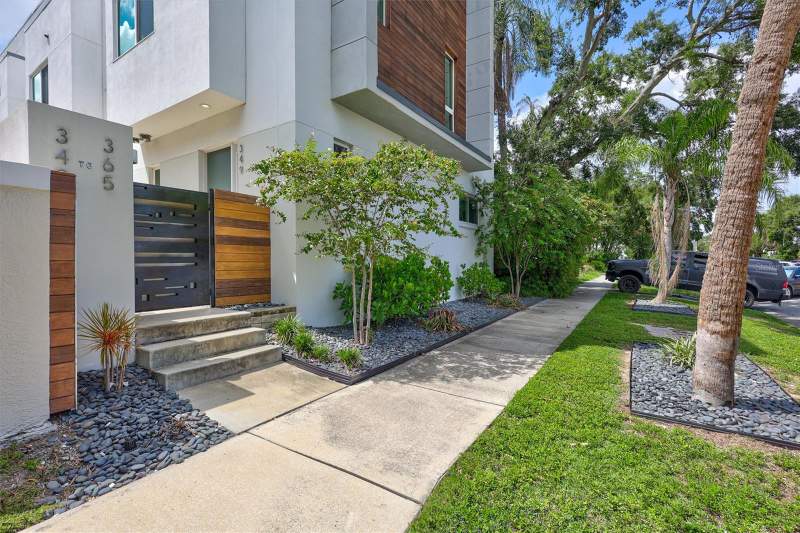 2 bedroom Townhouse at 349 7th Street, Urbana Twnhms, St Petersburg — photo 3