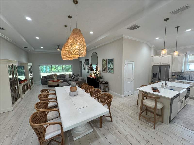 4 bedroom Single Family Residence at 4783 NE 125th Loop, Densan Park Ph 1, Oxford — photo 2